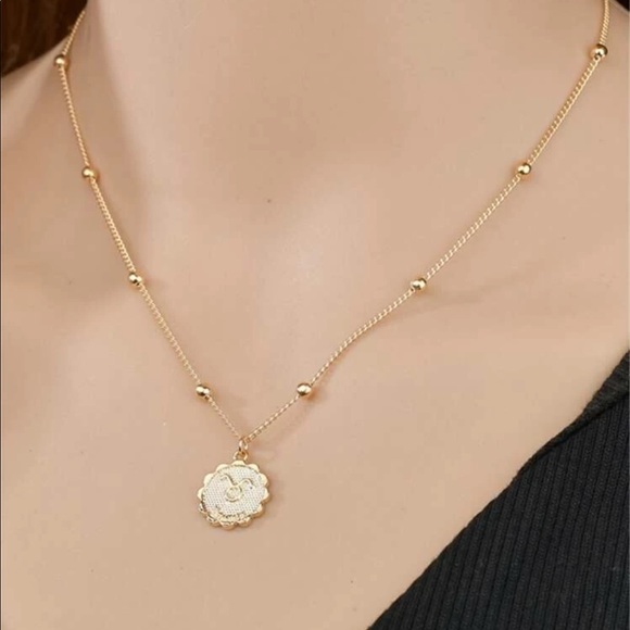 NWT Trendy Gold Zodiac Pendent Necklaces - Picture 3 of 3